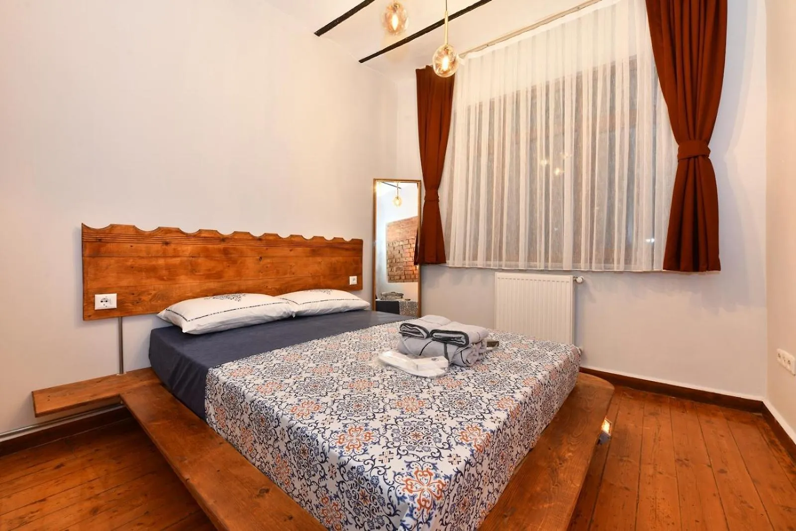 Historical Levantine Flat @Heart Of Taksim Istanbul 0*,  Turkey